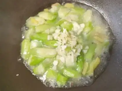 Make Garlic smelt step 8