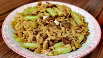 Make Pork bean horned noodles step 12