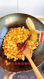 Make Fried carrot potatoes step 8