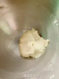 Make The durian cheese pizza step 2