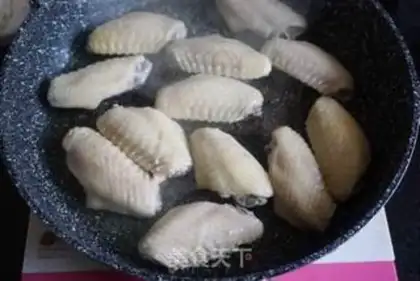 Make Coke chicken wings step 4