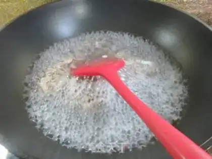 Make Eggs and onions step 3