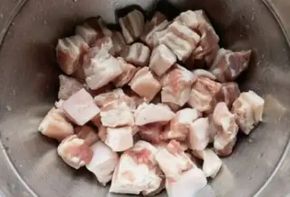 Make Red roast potato stew step 0