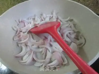 Make Eggs and onions step 6