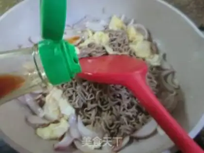 Make Eggs and onions step 8