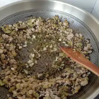 Make Cheese and vine pepper sauce step 12