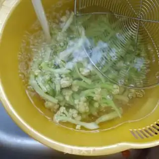 Make Hot sauerkraut step 2