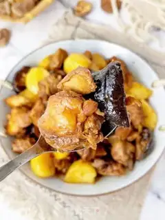 Make Frozen chickens with mushroom potatoes step 17