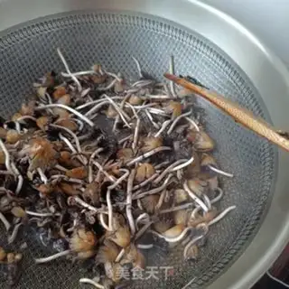Make Willow mushroom egg soup step 6
