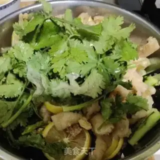 Make Thai spicy chicken claws step 6