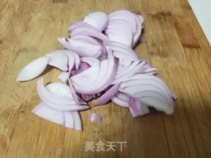 Make Onions for the moon step 0