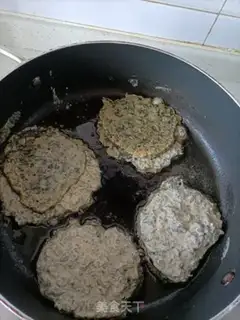 Make A horse-stealed eggcake step 5