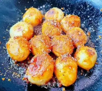 Make Fried potatoes step 8