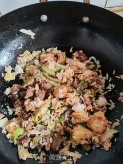 Make Potato beef gravy step 4