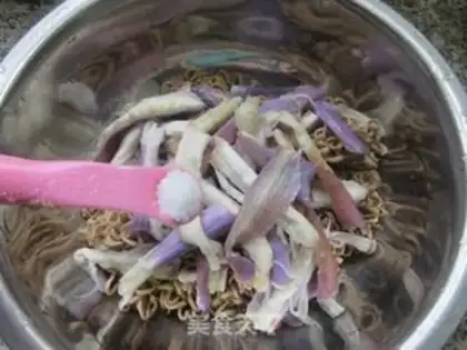 Make Cheese and wheat noodles step 4