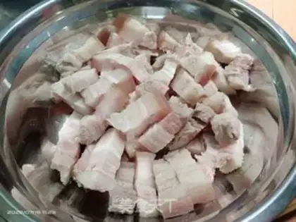 Make Red meat step 1
