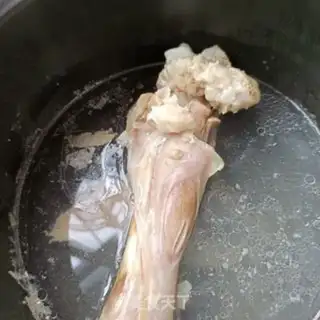 Make Pork soup step 0