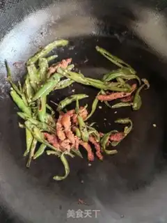 Make Pepper beef fried rice step 1
