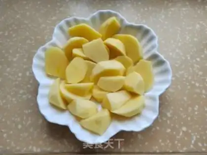 Make Potato steamed chicken legs step 5