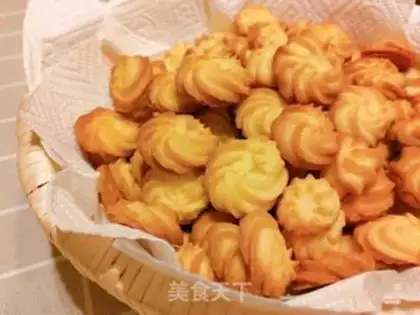 Make Old butter cookies step 9