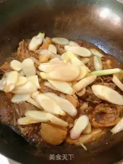 Make Ginger fried duck step 4