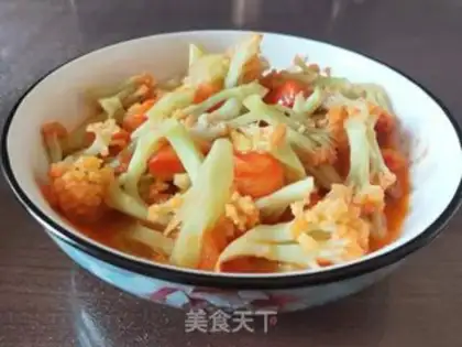 Make Tomato fried flowers step 11