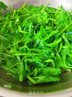 Make Hot peppers and cabbage step 10