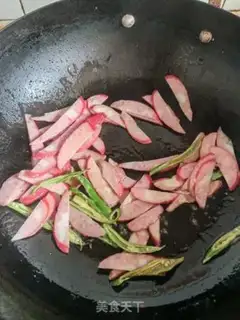 Make Red sausage and vegetables step 4