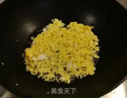 Make Four seasons of beans and three fresh dumplings step 3