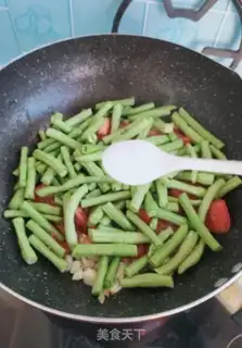 Make Tomatoes with beans step 5