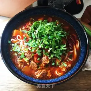 Make Homemade tomato beef noodles step 14