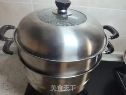 Make Three new wheat buns step 12