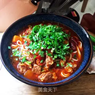 Make Homemade tomato beef noodles step 15