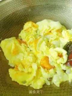 Make Spicy and fried eggs step 5