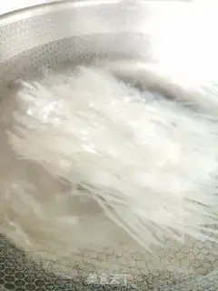 Make Cook rice powder step 1