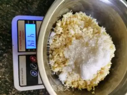 Make Homemade garlic sauce step 2
