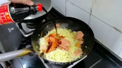 Make Three eggs of noodles step 4