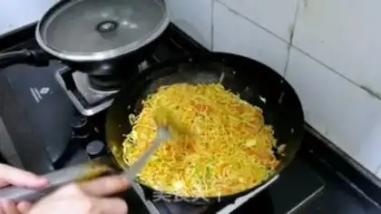 Make Three eggs of noodles step 5