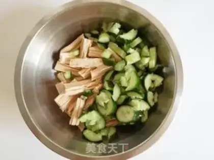 Make Cracker cucumber step 3