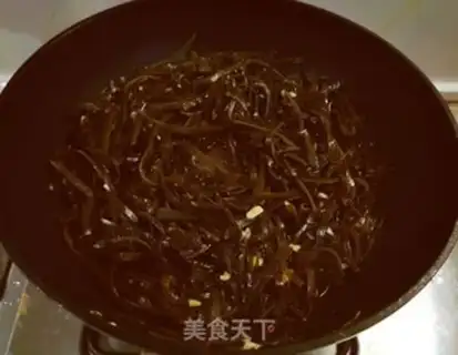 Make Garlic Belt step 9