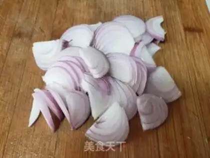 Make A bitter melon with onions step 3