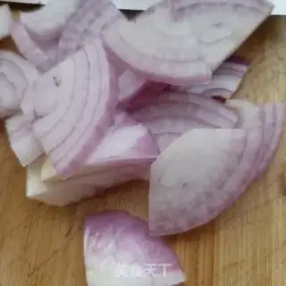 Make Scrambled eggs onions step 5