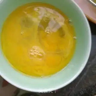 Make Scrambled eggs onions step 6