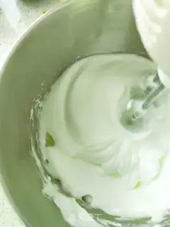 Make Chocolate iceberg cake step 9