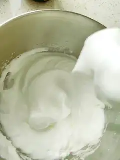 Make Chocolate iceberg cake step 10