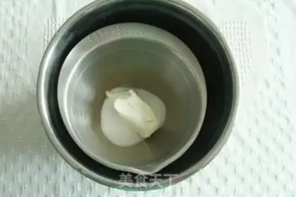 Make Slurped sea salt cap cake step 12