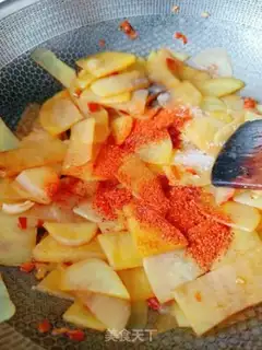 Make Spicy potato chips step 14