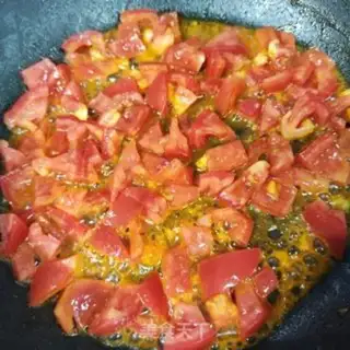 Make Tomato tofu soup step 2