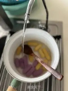 Make Cracking chicks step 3