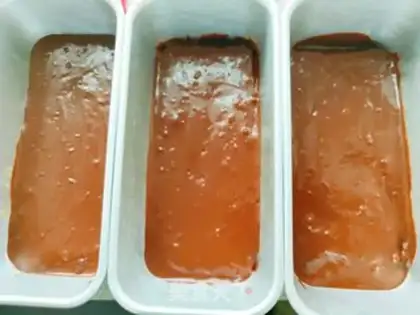 Make Chocolate iceberg cake step 28